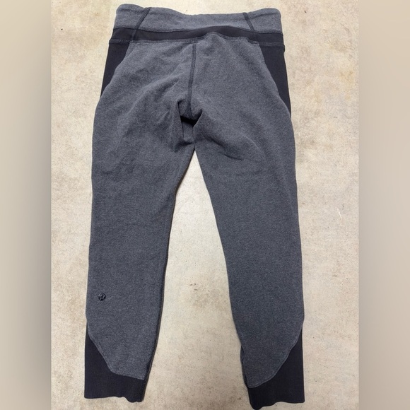 Lululemon Refine Crop size 6 - Picture 2 of 4